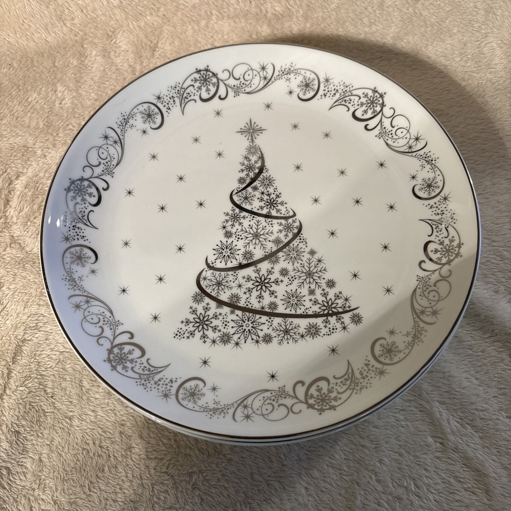 Temptations Tara Silver Metallic Christmas Eve Tree 10.5 Dinner Plate Set of 4